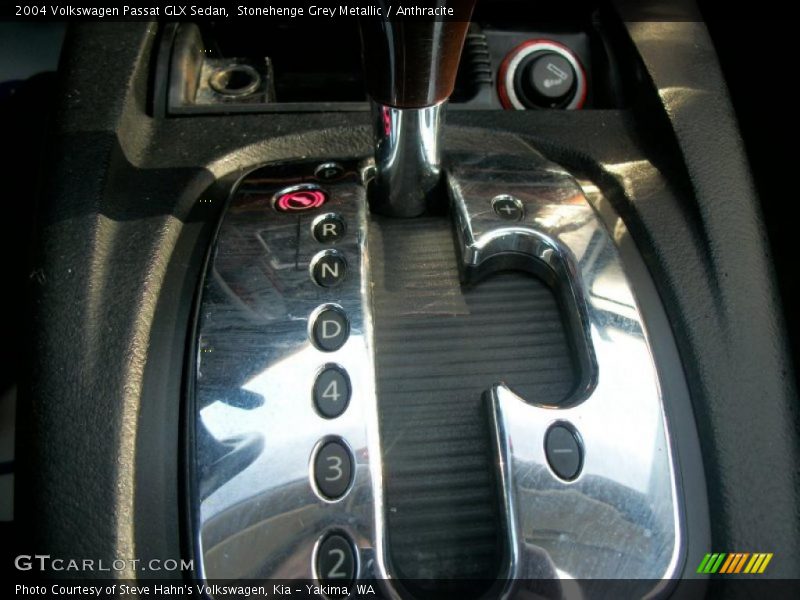 Stonehenge Grey Metallic / Anthracite 2004 Volkswagen Passat GLX Sedan