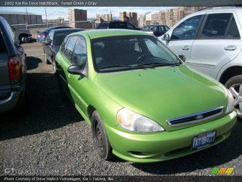 Front 3/4 View of 2002 Rio Cinco Hatchback