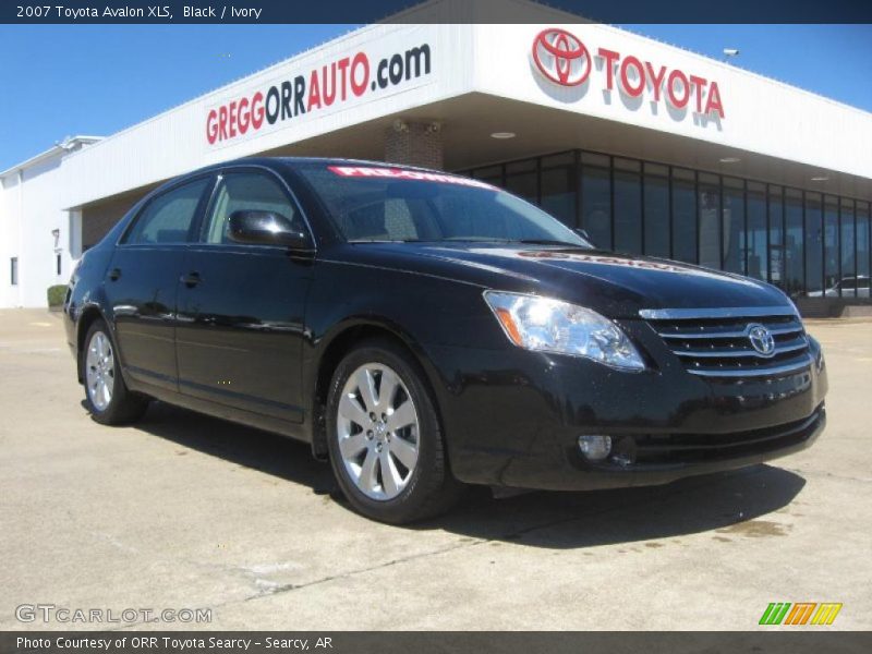 Black / Ivory 2007 Toyota Avalon XLS