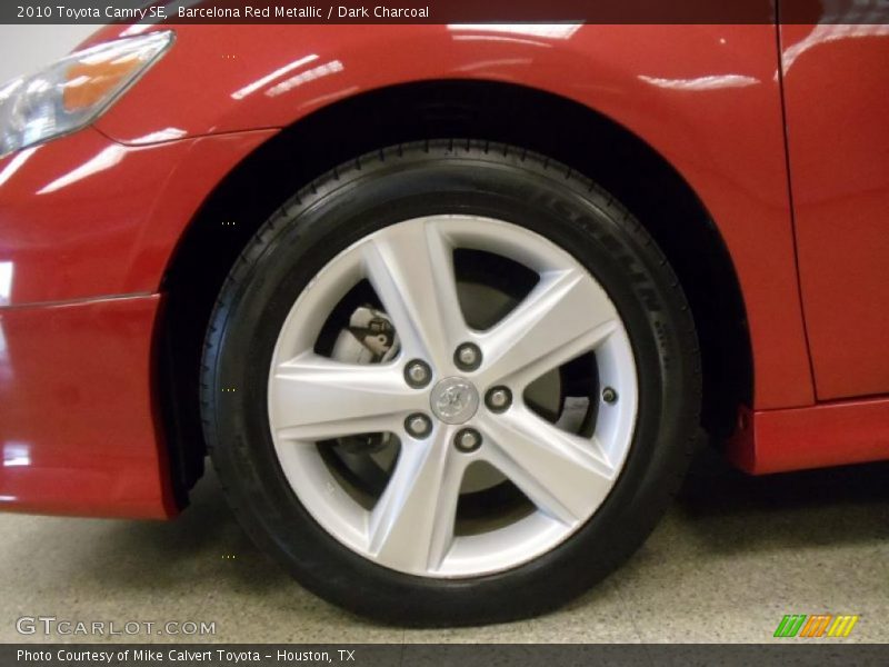 Barcelona Red Metallic / Dark Charcoal 2010 Toyota Camry SE