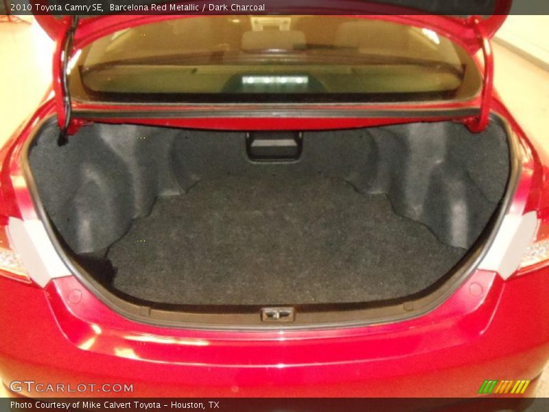 Barcelona Red Metallic / Dark Charcoal 2010 Toyota Camry SE