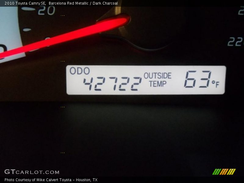 Barcelona Red Metallic / Dark Charcoal 2010 Toyota Camry SE