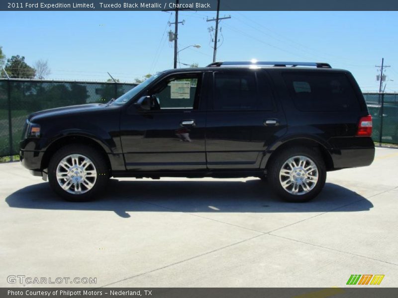 Tuxedo Black Metallic / Charcoal Black 2011 Ford Expedition Limited