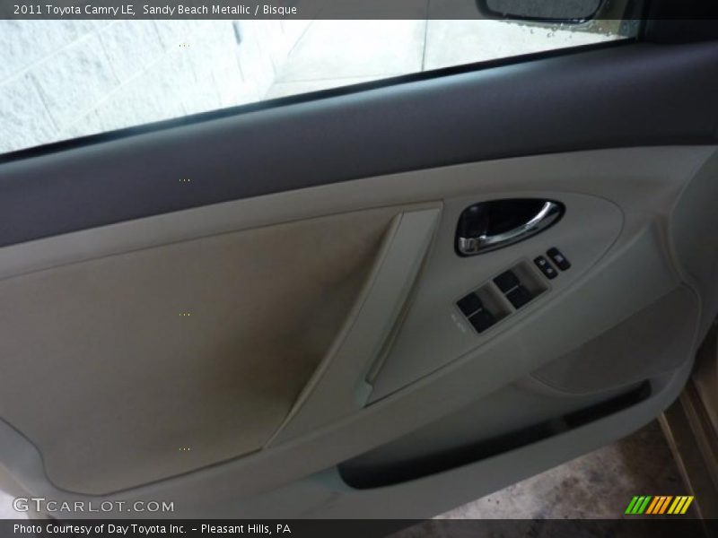 Sandy Beach Metallic / Bisque 2011 Toyota Camry LE