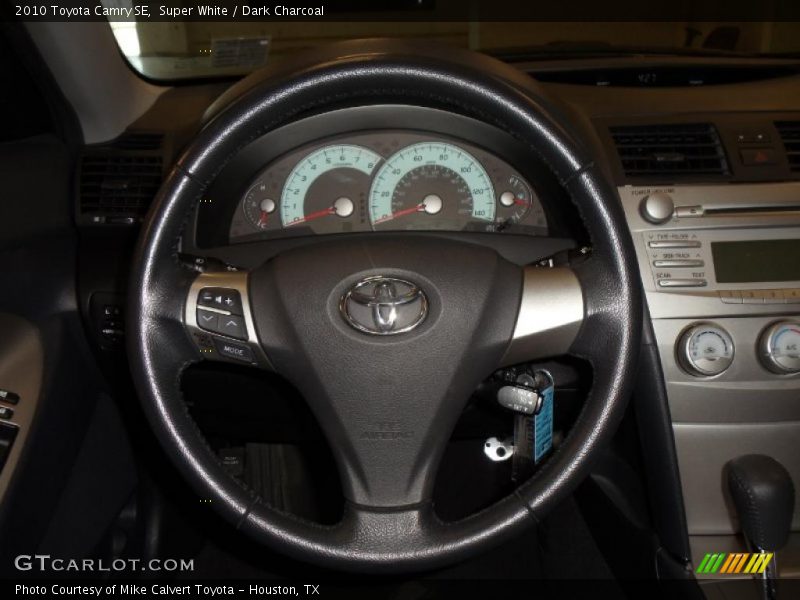 Super White / Dark Charcoal 2010 Toyota Camry SE