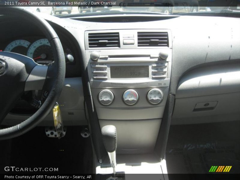 Barcelona Red Metallic / Dark Charcoal 2011 Toyota Camry SE