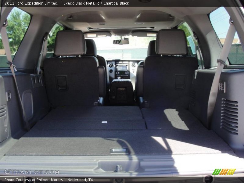 Tuxedo Black Metallic / Charcoal Black 2011 Ford Expedition Limited