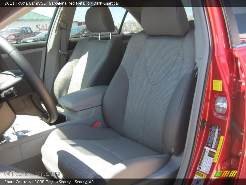 Barcelona Red Metallic / Dark Charcoal 2011 Toyota Camry SE