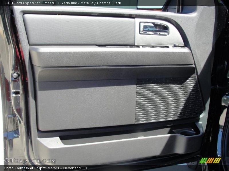 Tuxedo Black Metallic / Charcoal Black 2011 Ford Expedition Limited