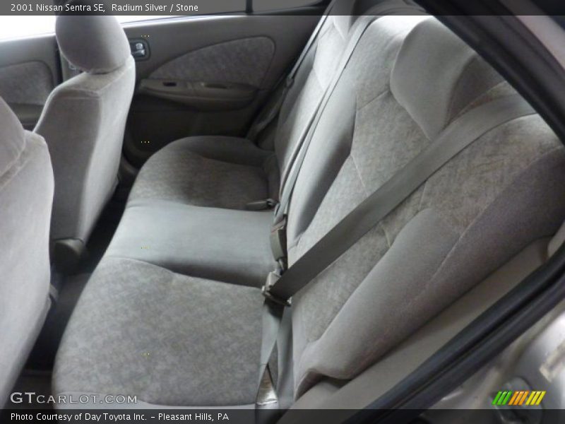 Radium Silver / Stone 2001 Nissan Sentra SE