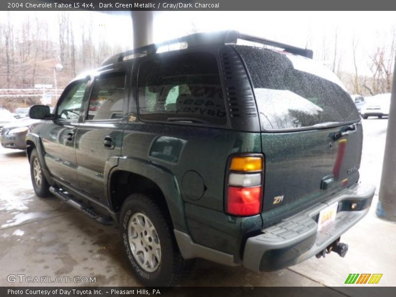 Dark Green Metallic / Gray/Dark Charcoal 2004 Chevrolet Tahoe LS 4x4