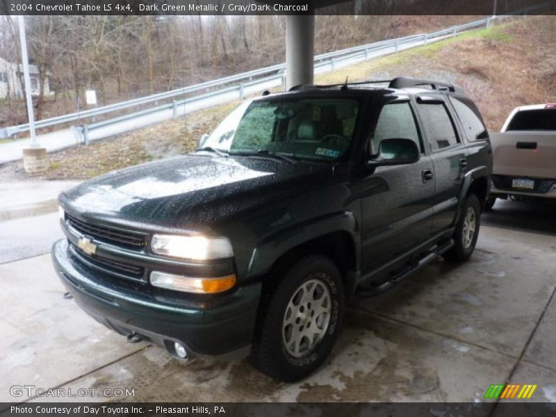 Dark Green Metallic / Gray/Dark Charcoal 2004 Chevrolet Tahoe LS 4x4