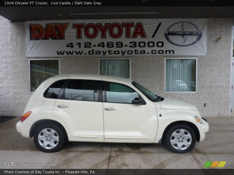 Cool Vanilla / Dark Slate Gray 2004 Chrysler PT Cruiser
