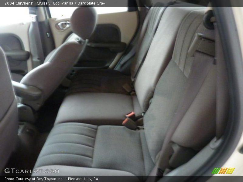 Cool Vanilla / Dark Slate Gray 2004 Chrysler PT Cruiser