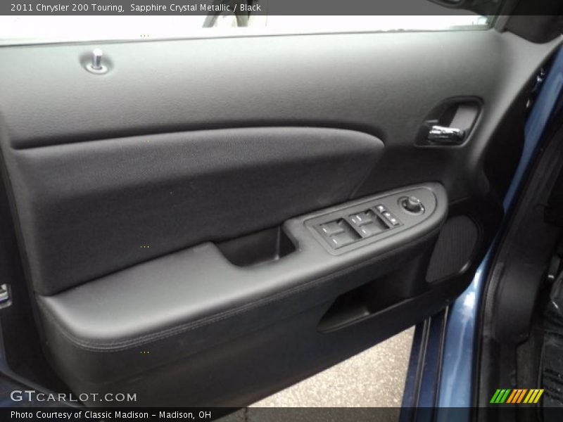 Sapphire Crystal Metallic / Black 2011 Chrysler 200 Touring