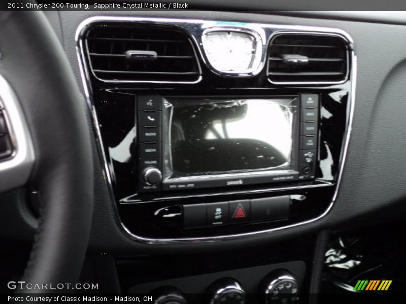 Sapphire Crystal Metallic / Black 2011 Chrysler 200 Touring