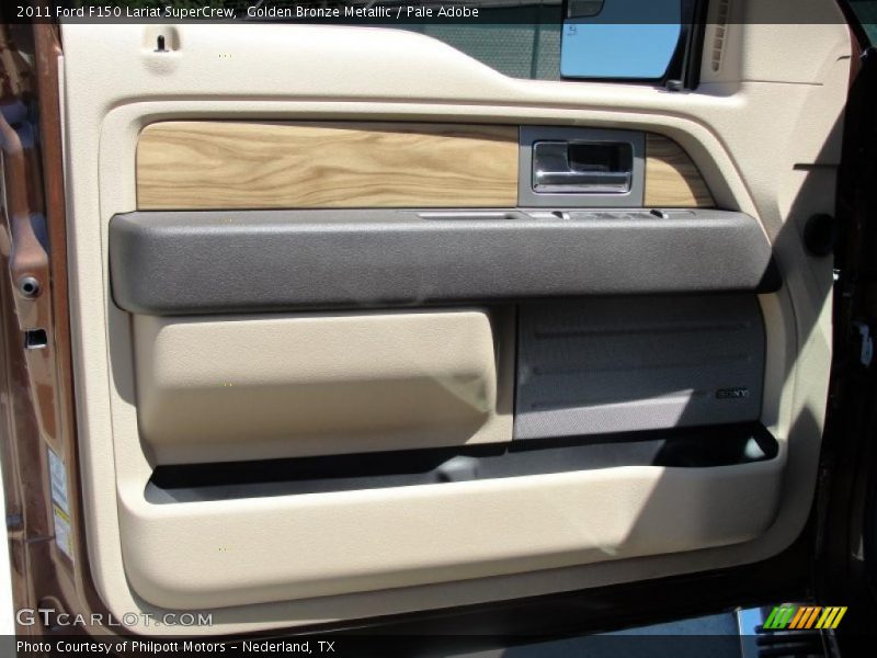 Door Panel of 2011 F150 Lariat SuperCrew