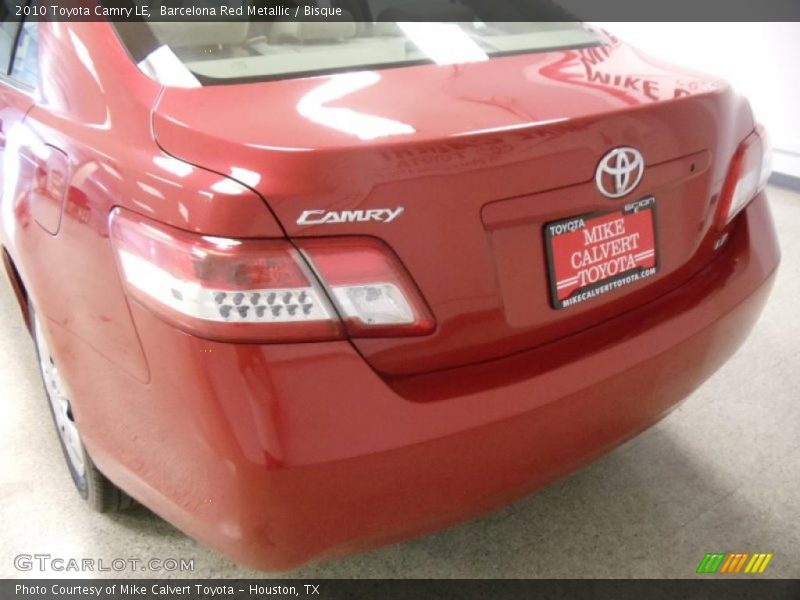 Barcelona Red Metallic / Bisque 2010 Toyota Camry LE