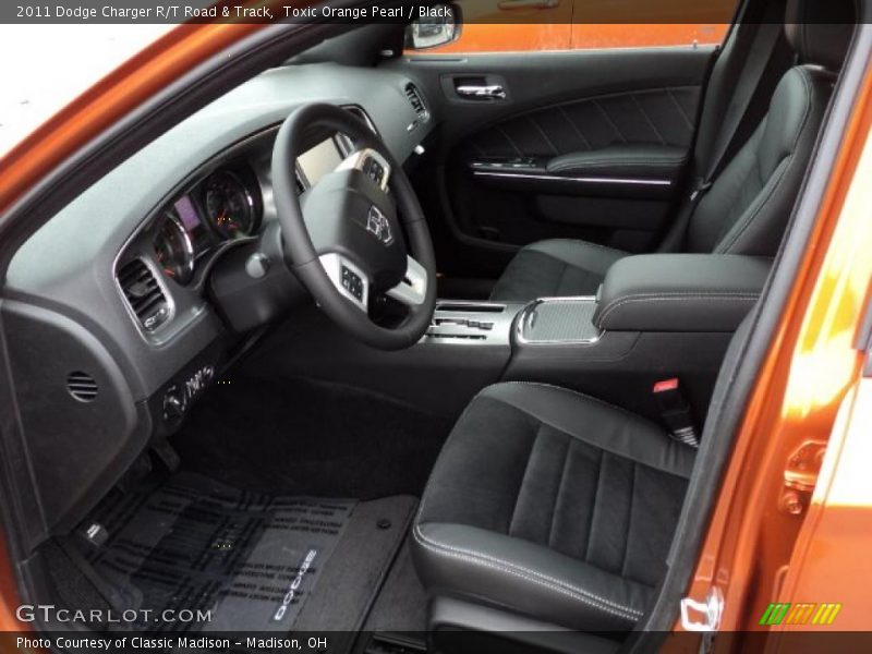  2011 Charger R/T Road & Track Black Interior