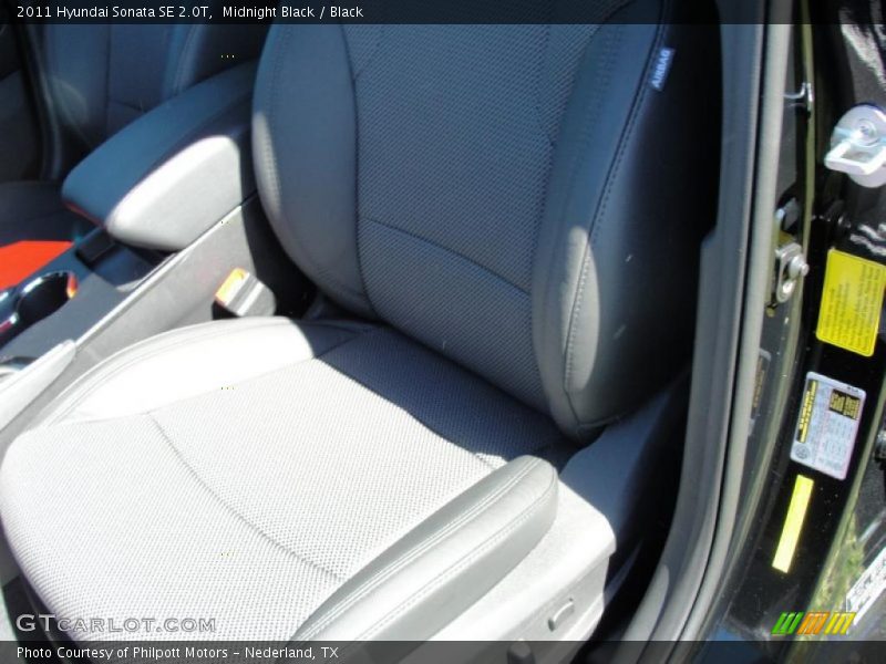 Midnight Black / Black 2011 Hyundai Sonata SE 2.0T