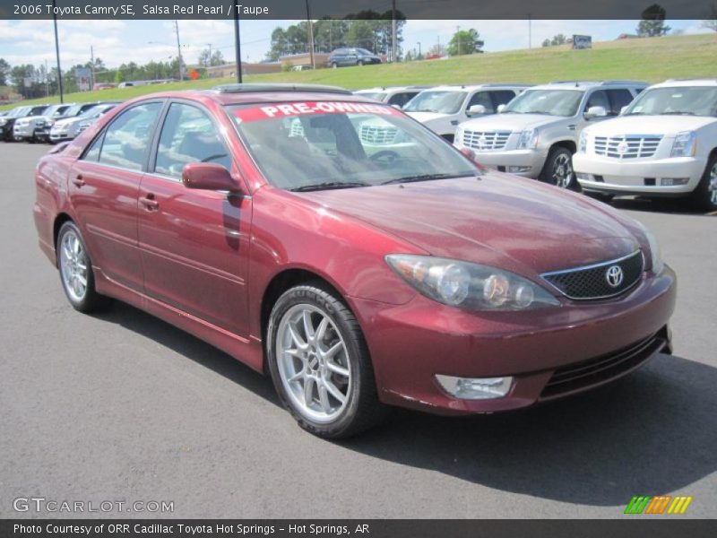 Front 3/4 View of 2006 Camry SE
