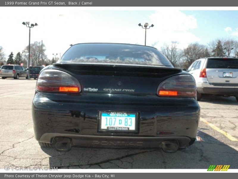 Black / Camel 1999 Pontiac Grand Prix GT Sedan
