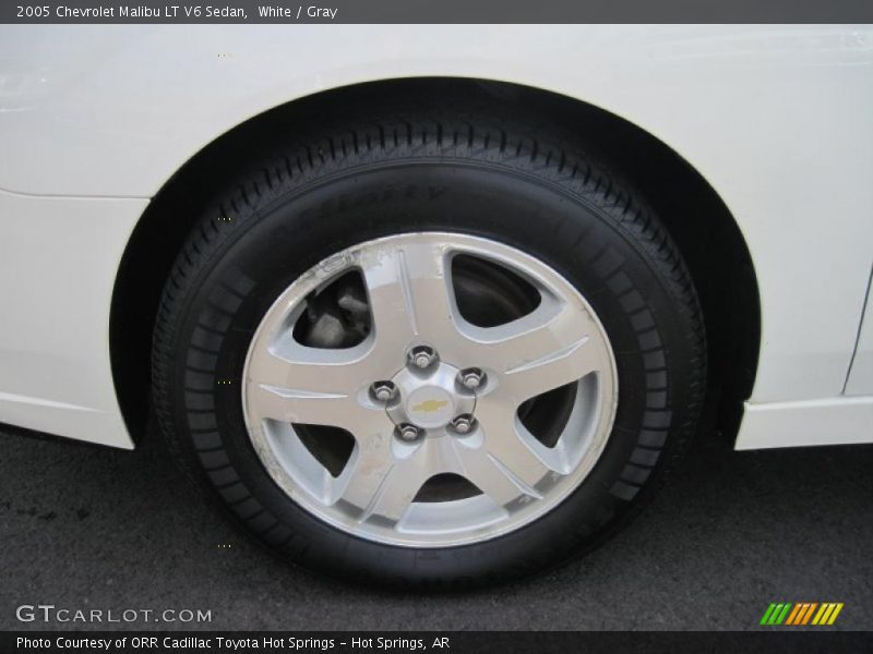 White / Gray 2005 Chevrolet Malibu LT V6 Sedan