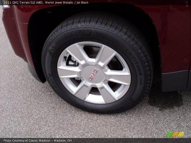 Merlot Jewel Metallic / Jet Black 2011 GMC Terrain SLE AWD