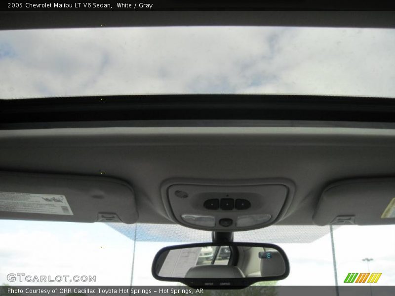 White / Gray 2005 Chevrolet Malibu LT V6 Sedan