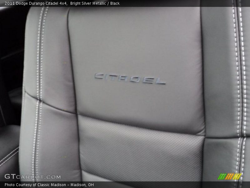  2011 Durango Citadel 4x4 Black Interior