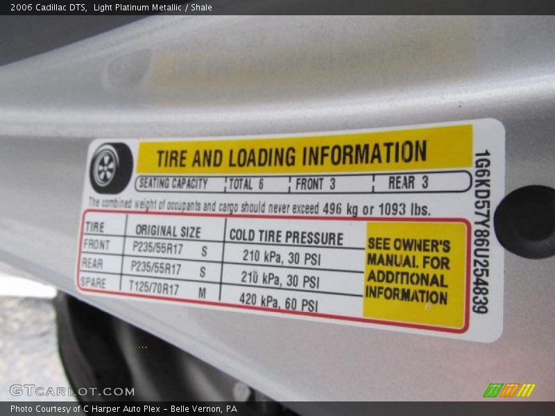 Light Platinum Metallic / Shale 2006 Cadillac DTS