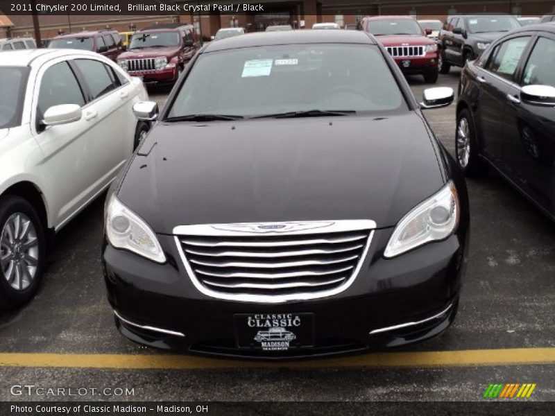 Brilliant Black Crystal Pearl / Black 2011 Chrysler 200 Limited