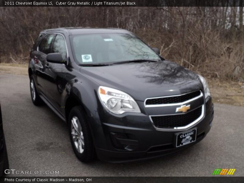 Cyber Gray Metallic / Light Titanium/Jet Black 2011 Chevrolet Equinox LS