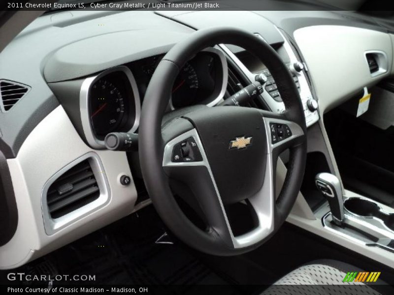 Cyber Gray Metallic / Light Titanium/Jet Black 2011 Chevrolet Equinox LS
