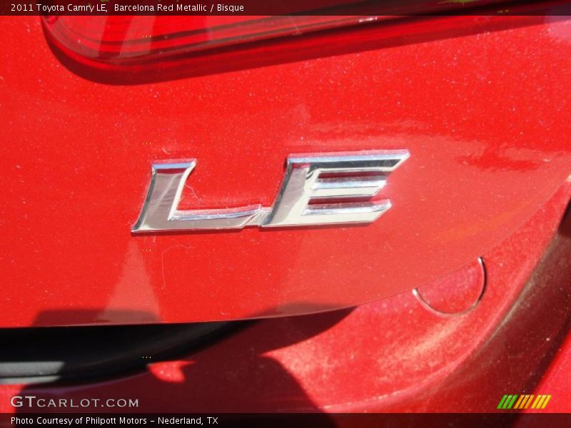 Barcelona Red Metallic / Bisque 2011 Toyota Camry LE