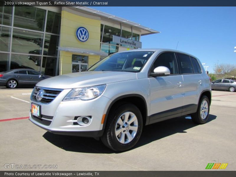 Reflex Silver Metallic / Charcoal 2009 Volkswagen Tiguan S
