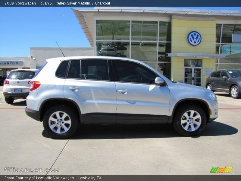 Reflex Silver Metallic / Charcoal 2009 Volkswagen Tiguan S