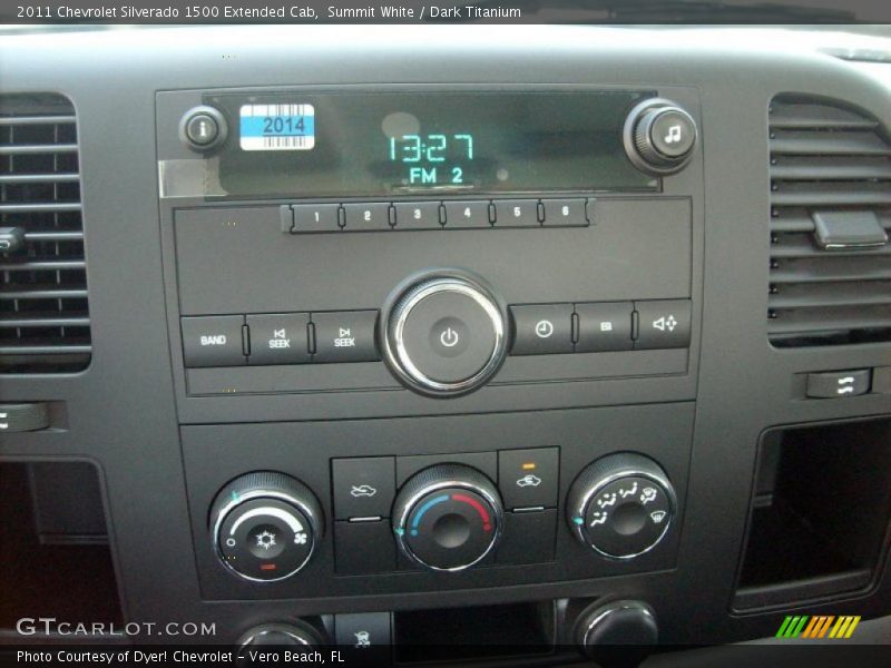 Controls of 2011 Silverado 1500 Extended Cab