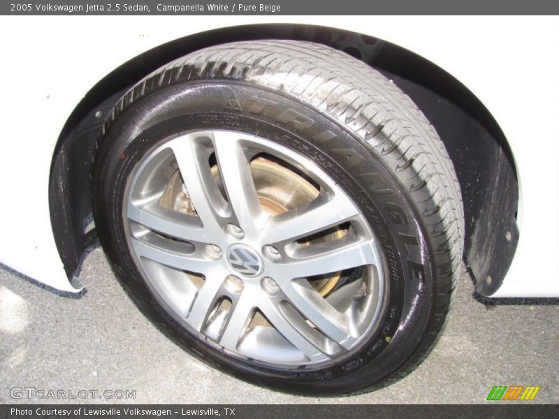 Campanella White / Pure Beige 2005 Volkswagen Jetta 2.5 Sedan