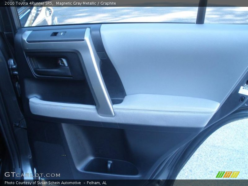 Magnetic Gray Metallic / Graphite 2010 Toyota 4Runner SR5