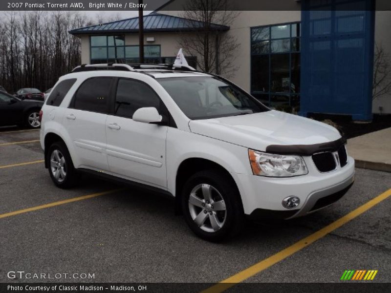Bright White / Ebony 2007 Pontiac Torrent AWD
