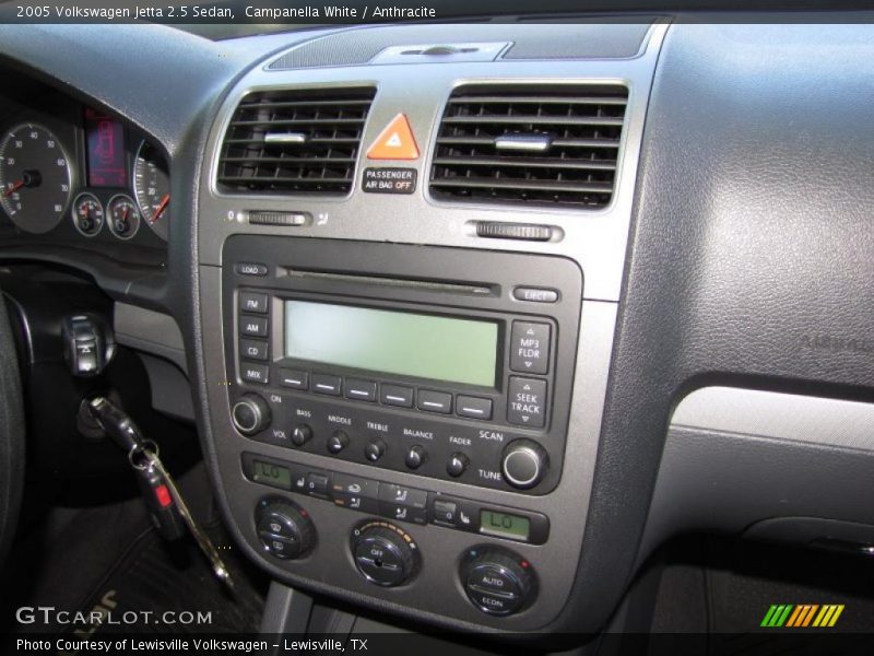 Campanella White / Anthracite 2005 Volkswagen Jetta 2.5 Sedan