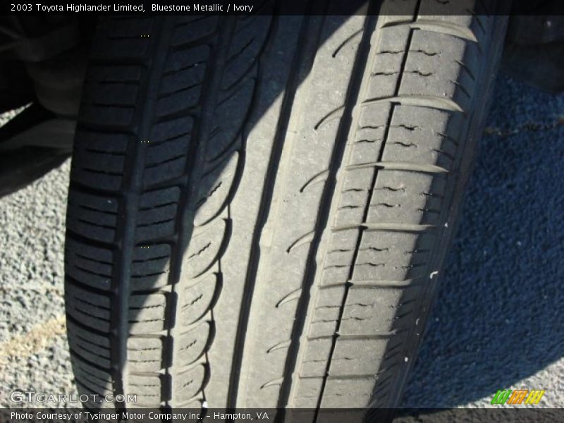 Bluestone Metallic / Ivory 2003 Toyota Highlander Limited