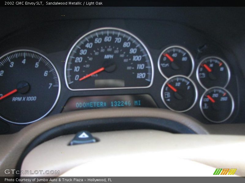 Sandalwood Metallic / Light Oak 2002 GMC Envoy SLT