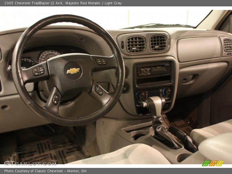 Majestic Red Metallic / Light Gray 2005 Chevrolet TrailBlazer LS 4x4