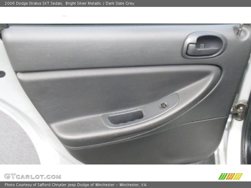 Bright Silver Metallic / Dark Slate Grey 2006 Dodge Stratus SXT Sedan