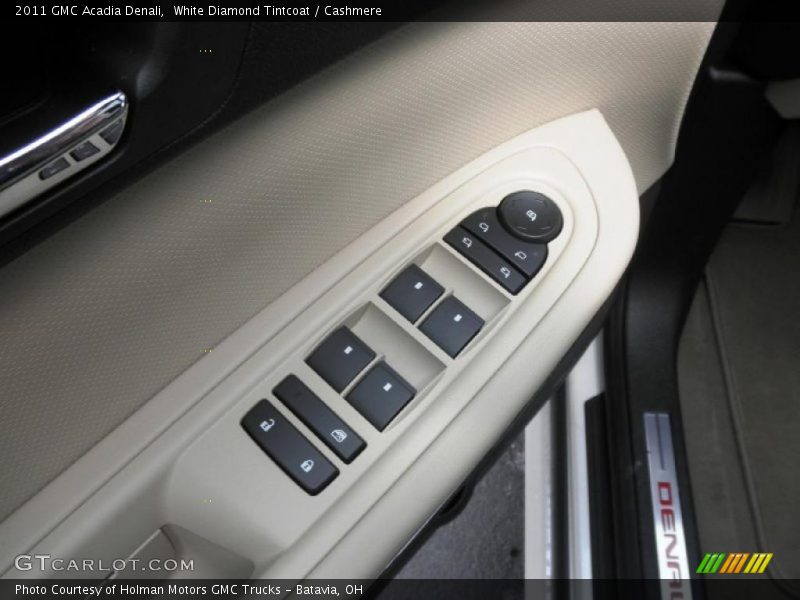 White Diamond Tintcoat / Cashmere 2011 GMC Acadia Denali