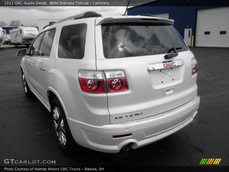 White Diamond Tintcoat / Cashmere 2011 GMC Acadia Denali