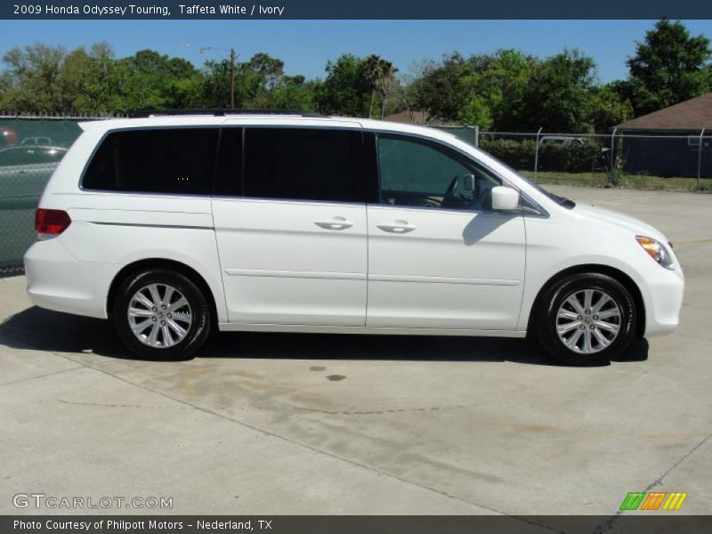  2009 Odyssey Touring Taffeta White