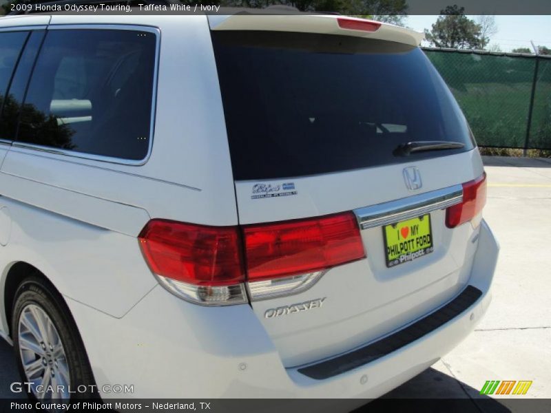 Taffeta White / Ivory 2009 Honda Odyssey Touring